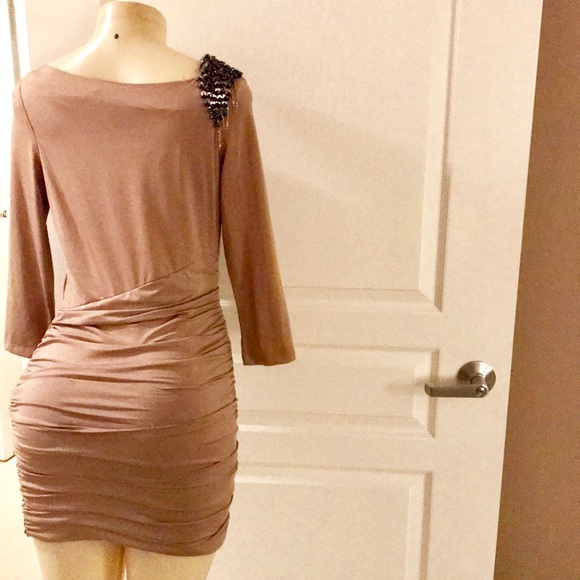 Pale pink party Dress - Picture 3 of 3